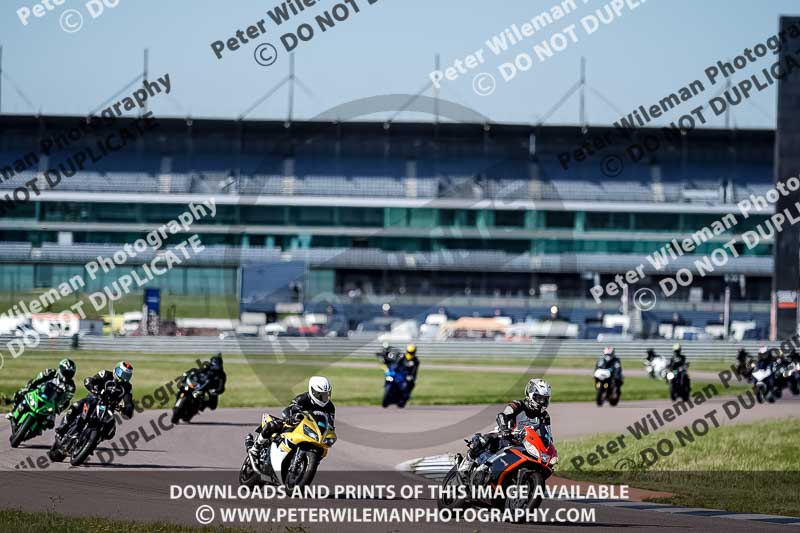 Rockingham no limits trackday;enduro digital images;event digital images;eventdigitalimages;no limits trackdays;peter wileman photography;racing digital images;rockingham raceway northamptonshire;rockingham trackday photographs;trackday digital images;trackday photos